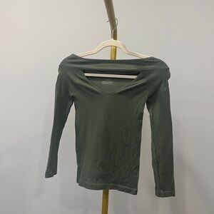 Intimately Free People Green Ribbed Boat Neck Long Sleeve Top xs/s